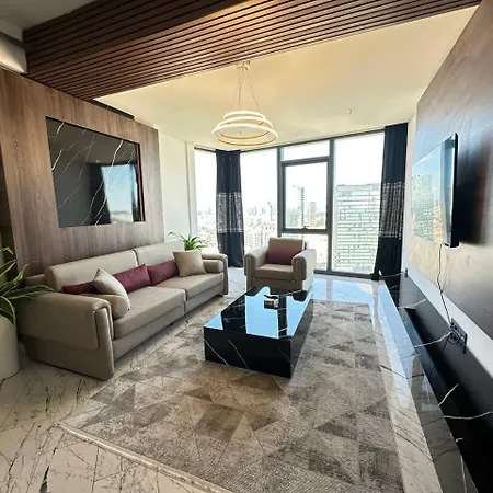 Stunning Skyview Luxury Floor In High Floor איסטמבול
