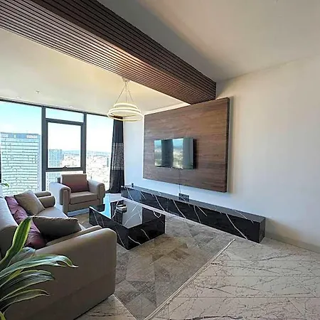 Stunning Skyview Luxury Floor In High Floor Istambul