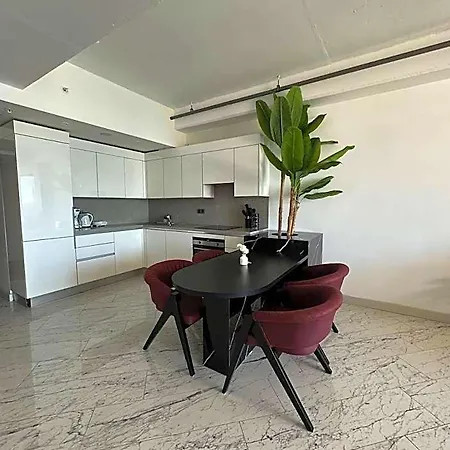Stunning Skyview Luxury Floor In High Floor