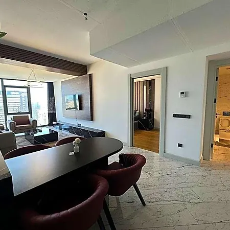 Stunning Skyview Luxury Floor In High Floor
