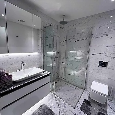 Stunning Skyview Luxury Floor In High Floor Apartamento *