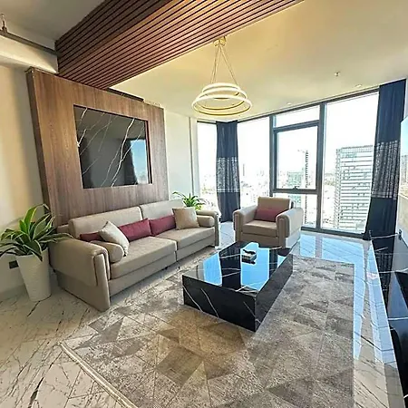 Stunning Skyview Luxury Floor In High Floor Апартаменты *
