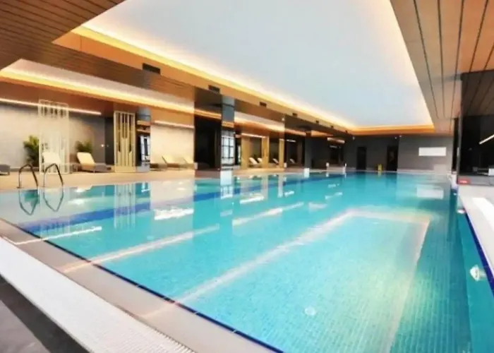 Stunning Skyview Luxury Floor In High Floor