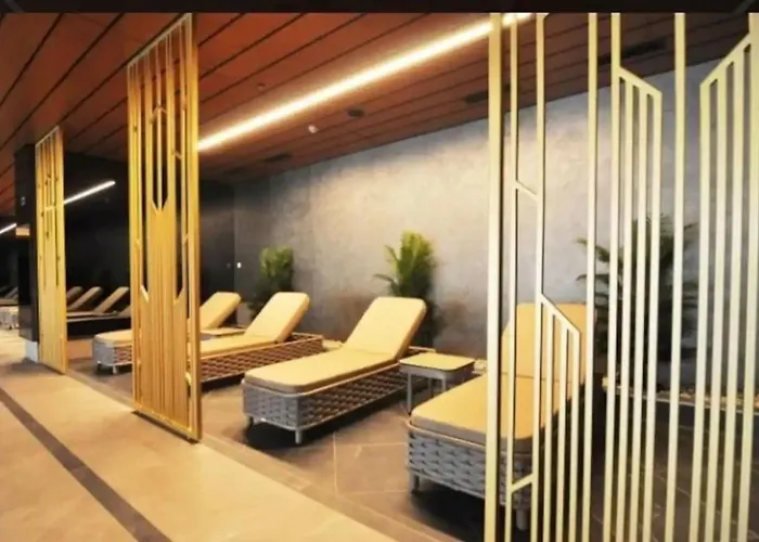 Stunning Skyview Luxury Floor In High Floor איסטמבול