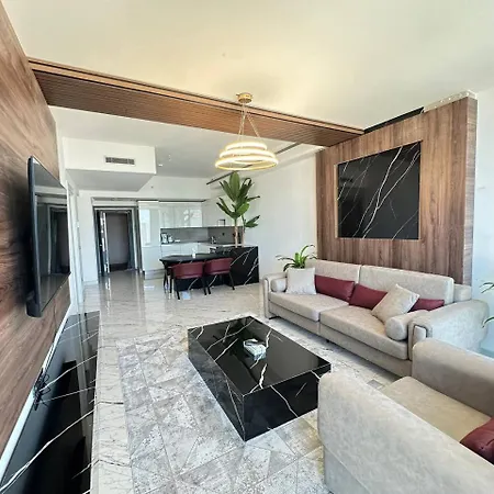 Stunning Skyview Luxury Floor In High Floor Apartmán *